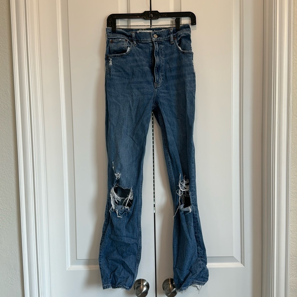 Abercrombie and Fitch the 90s straight ultra high-rise size 26. 2 regular.